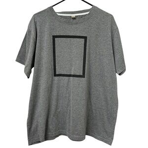 Minimalist Men’s Gray T-Shirt with Black Square Design, Size XXL